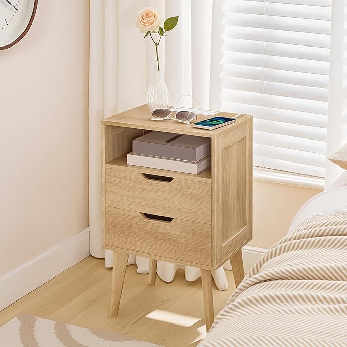 MAHANCRIS Natural Nightstand with Charging Station, Modern Bedside Table with 2 Storage Drawers, Open Storage, Night Stand with Solid Wood Legs, for Bedroom, End Side Table for Small Spaces, ETNA69E01