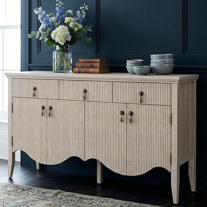 FUSUNBAO 57-Inch Sideboard Buffet Cabinet with 3 Drawers and 4 Doors, Vintage Fluted Sideboard with Scalloped Base, Vintage Storage Cabinet for Dining Room, Organic Modern Accent Cabinet, White Oak