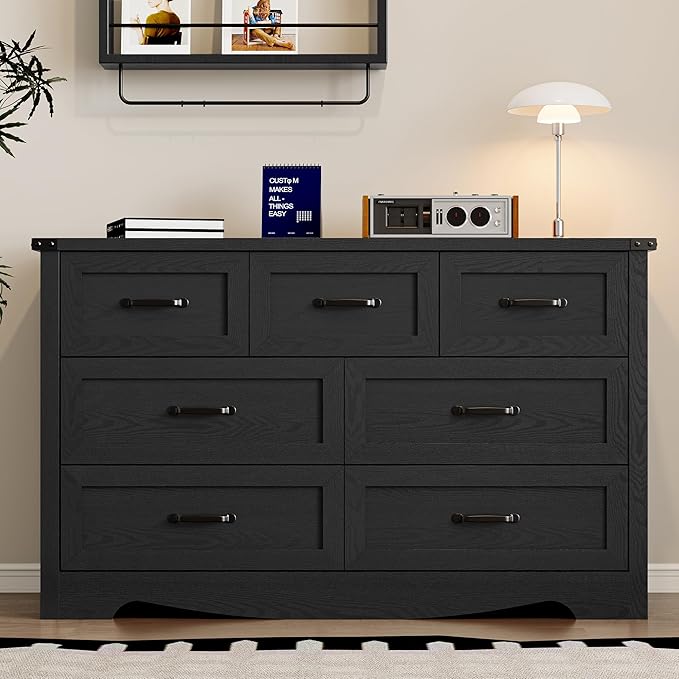 BORNOON 7-Drawer Dresser for Bedroom, Modern Wooden Chest of Drawers with Metal Handles, Anti-Tipping Design, Sturdy and Stable Storage Organizer for Living Room, Entryway, Home Office