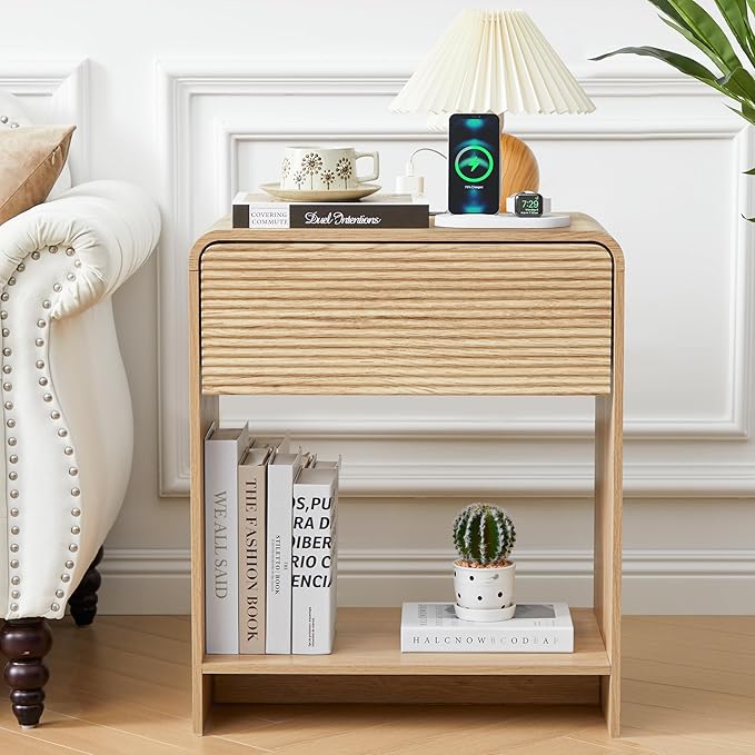 XUZENEST Fluted Nightstand with Charging Station, Mid Century Modern Bed Side Table End Table with Drawer Storage, Large Wooden Night Stands Bedside for Bedroom Living Room Sofa Office, Natural