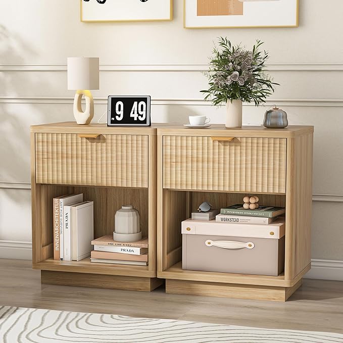 Nasonet Fluted Nightstand Charging Station,Wood Modern Night Stands Storage Cabinet for Bedroom,Oak Bedside Table with Drawers