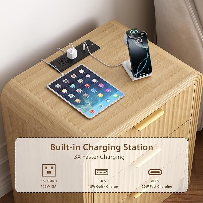 Decofy Fluted Nightstand with Charging Station, Modern Bedroom Side Table with Gold Handles, Curved Profile Design, End Table Wood Organizer for Bedroom, 19.7" & 3 Drawers (1 Pack, Natural Oak)