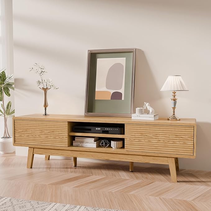 TOLEAD 59" Mid Century Modern TV Stand for TVs up to 65 Inch, Low Profile Entertainment Center with Fluted Sliding Doors & Storage, Wood TV Console Table for Living Room, Oak