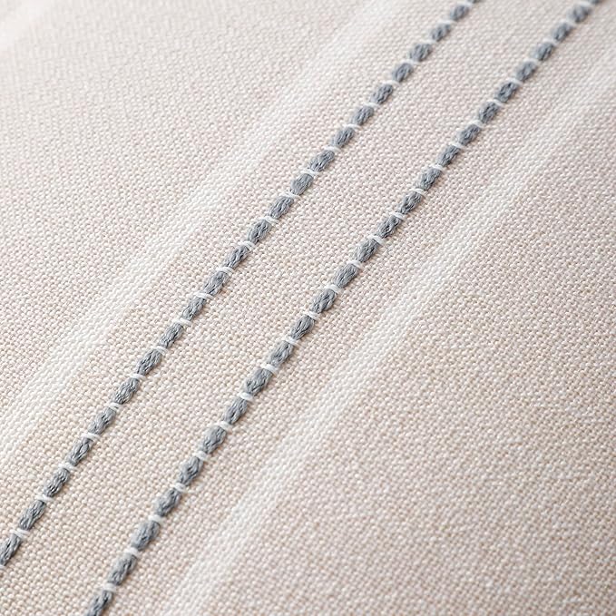 Hckot Throw Pillow Covers 22x22 Set of 2 Grey Pillow Covers Farmhouse Decorative Pillows Textured Linen Square Cushion Covers for Sofa Couch Bed Living Room Decor(Light Grey)