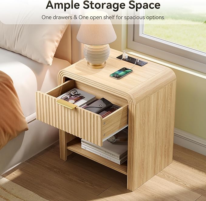 Decofy Fluted Nightstand with Charging Station, Modern Bedroom Side Table with Gold Handles, Curved Profile Design, End Table Wood Organizer for Bedroom, Open Shelf & 1 Drawers (1 Pack, Natural Oak)