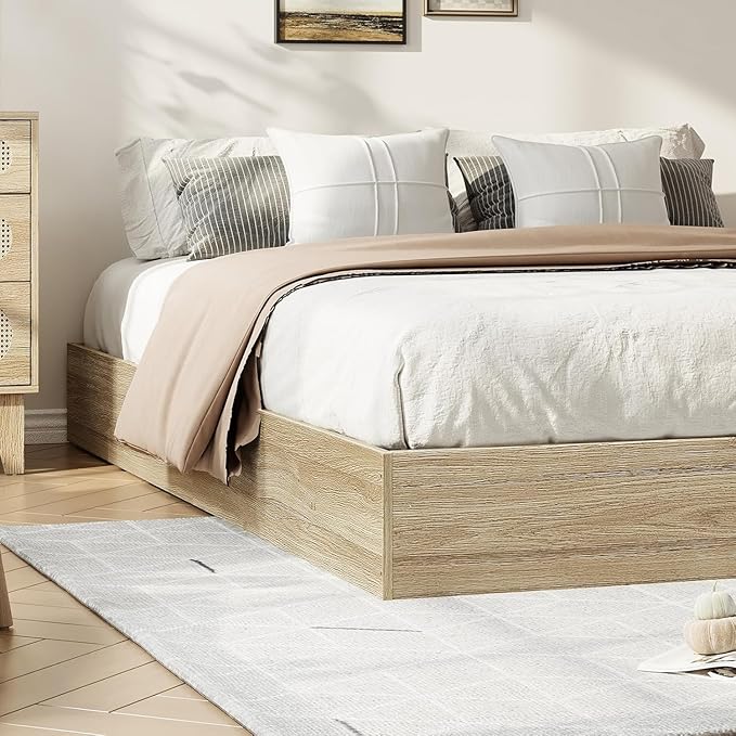 Solid Wood Platform Bed with Sturdy Wooden Slats, California King Size Floor-Standing Bed Frame, Modern Minimalist Design Bed Frame, No Box Spring Needed, Easy Assembly