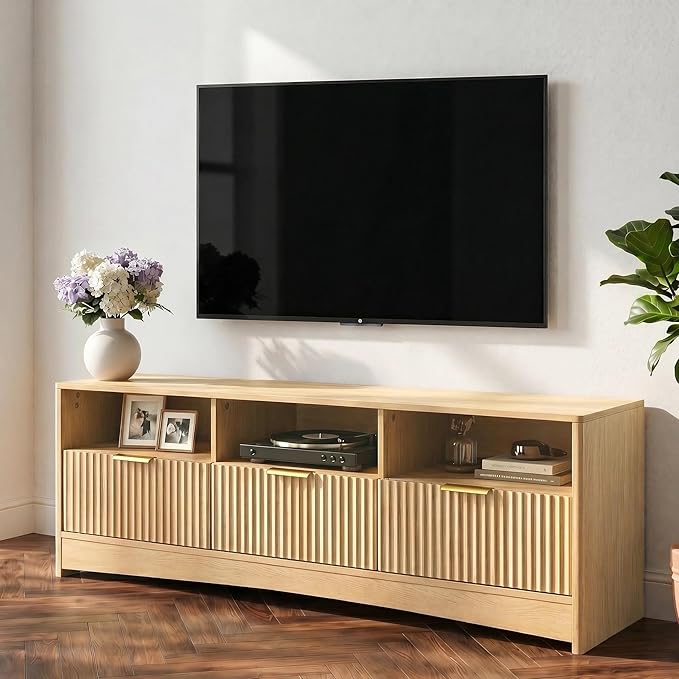 AMADA HOMEFURNISHING Fluted TV Stand for TVs Up to 65″, Mid-Century Modern Entertainment Center with Storage Drawers and Open Shelf, TV Console for Living Room or Bedroom, Natural Oak