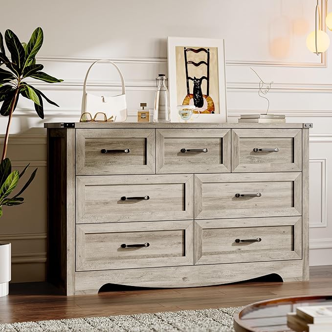 BORNOON 7-Drawer Dresser for Bedroom, Modern Wooden Chest of Drawers with Metal Handles, Anti-Tipping Design, Sturdy and Stable Storage Organizer for Living Room, Entryway, Home Office
