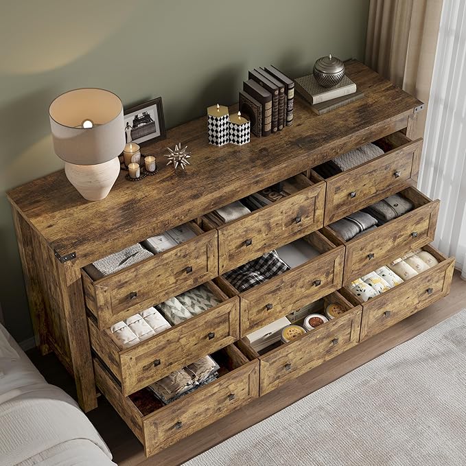 BORNOON 9-Drawer Dresser, Modern Wooden Storage Chest of Drawers, Dresser TV Stand, Wood Drawer Organizer with Metal Handles for Bedroom, Living Room, Hallway
