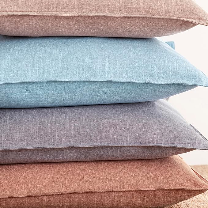 Foindtower Pack of 2, Decorative Linen Soild Throw Pillow Covers Soft Accent Euro Cushion Case Boho Farmhouse Neutral Pillowcase for Couch Sofa Bedroom Living Room Home Decor 18 x 18 Inch Light Purple