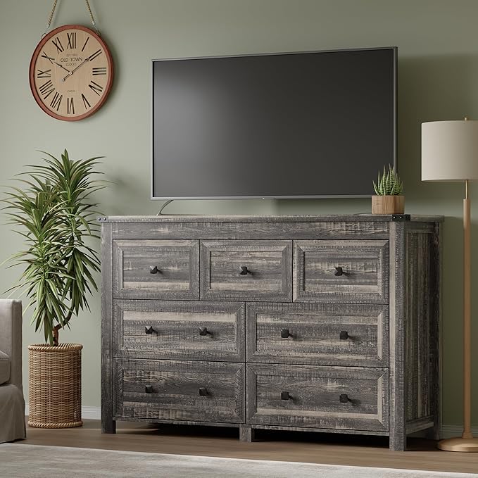 BORNOON 7-Drawer Dresser, Modern Wooden Storage Chest of Drawers, Dresser TV Stand, Wood Drawer Organizer with Metal Handles for Bedroom, Living Room, Hallway